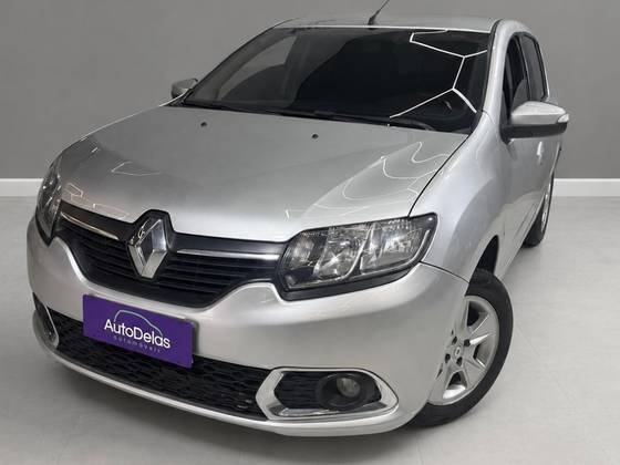 RENAULT SANDERO 1.6 DYNAMIQUE 8V FLEX 4P MANUAL RENAULT SANDERO 1.6 DYNAMIQUE 8V FLEX 4P MANUAL